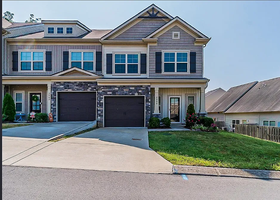2000 Abbingdon Way