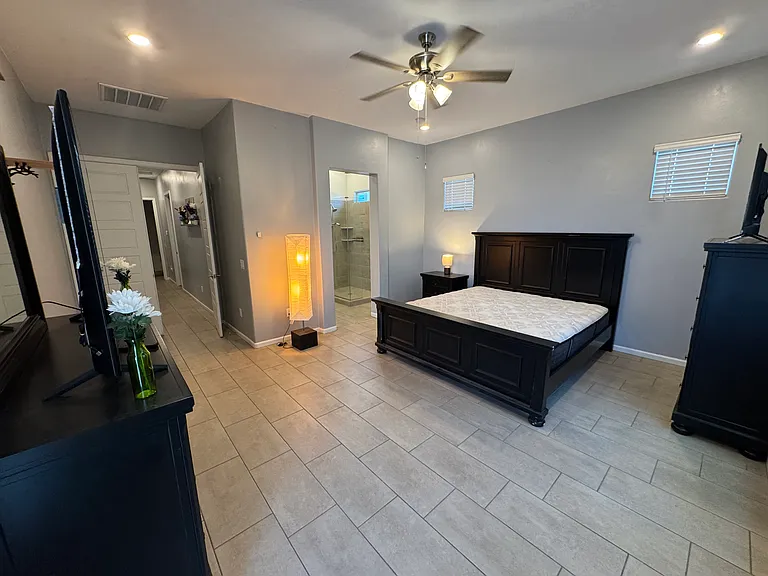 12445 N Appling Ave — Photo 8