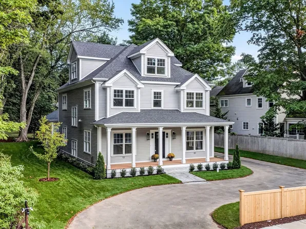 144 Washington St, Wellesley, MA 02481
