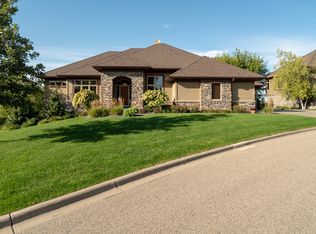 2966 Preserve Blvd, Prior Lake, MN 55372