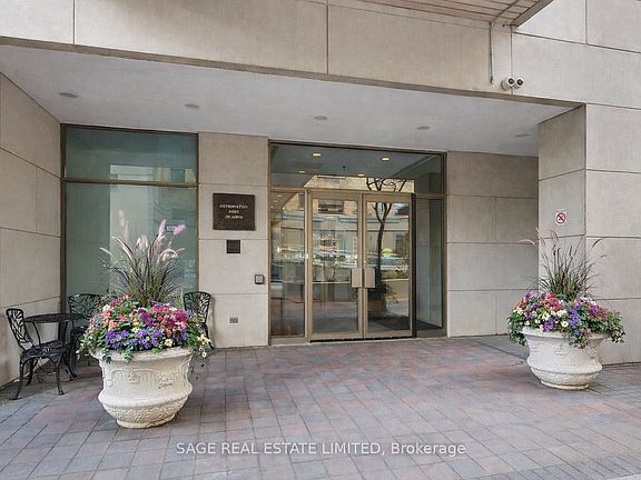 2nd image of 298 Jarvis St #1108