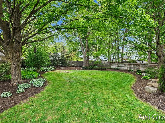 3rd image of 7232 Thornapple River Dr SE