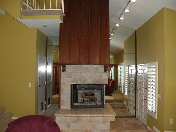 4th image of 3283 Caminito Eastbluff Unit 193