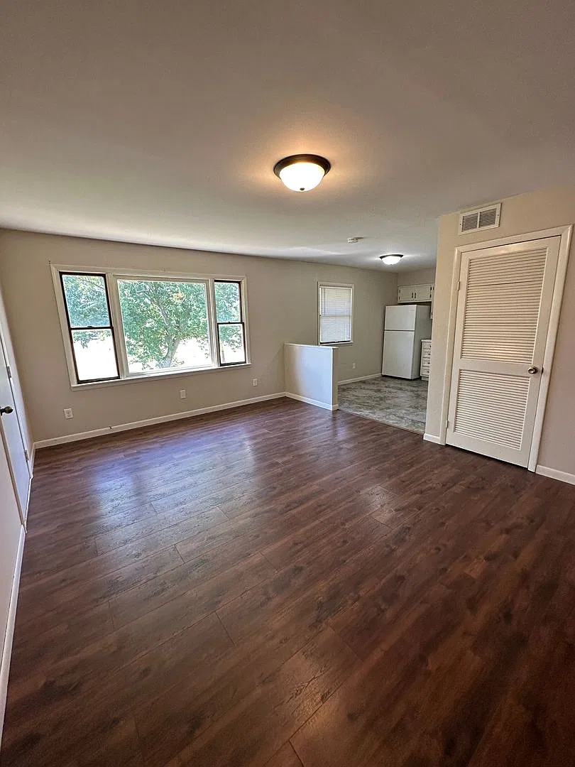 Heritage Park Apartments-MDM — Photo 3