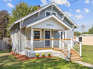 32 Maple Ave S, Maple Lake, MN 55358