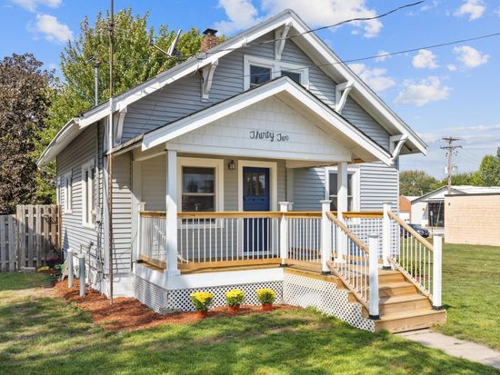 32 Maple Ave S, Maple Lake, MN 55358