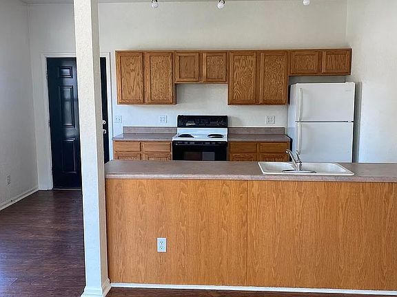 3rd image of 404 S Marion St APT C