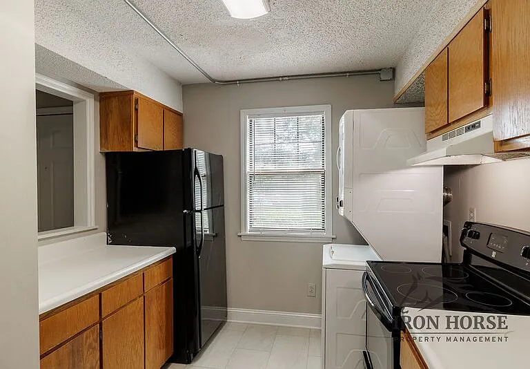 290 Appleby Dr #153 — Photo 3