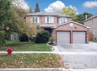 295 Brimson Dr, Newmarket, ON L3X 1H9