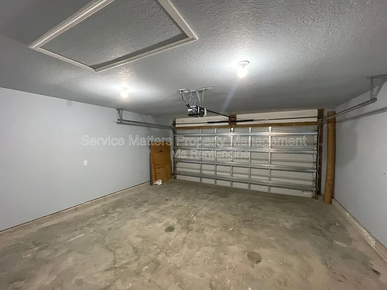 5153 Peach Dr — Photo 29