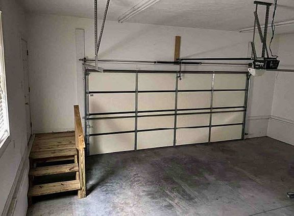 5th image of 297 Harvey Dr