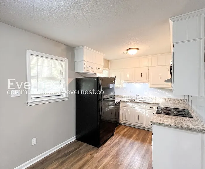 731 Cumberland Cv — Photo 5
