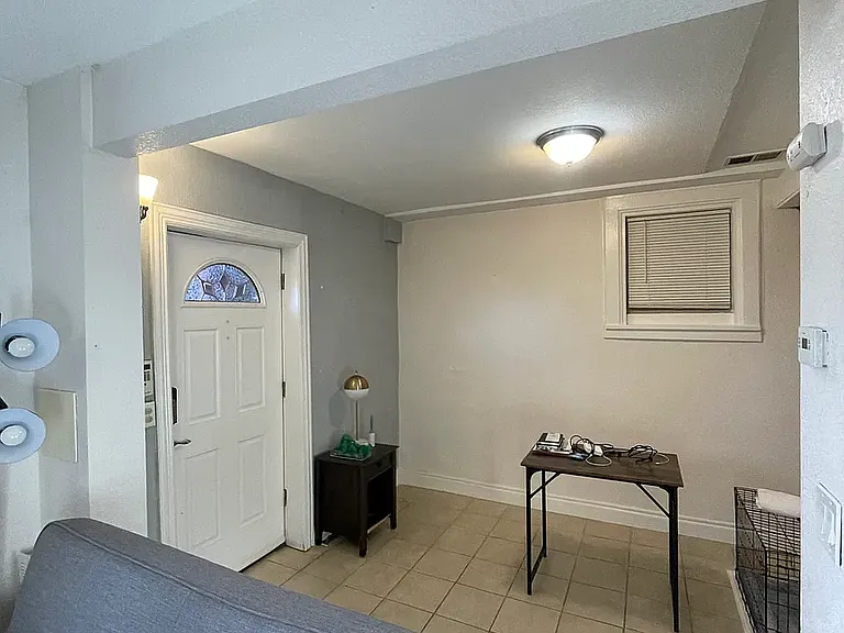 3108 N Clay St #1 — Photo 4