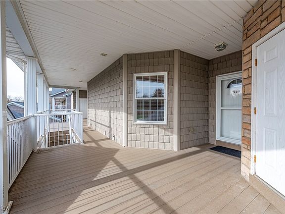 4th image of 2876 Whispering Shores Dr