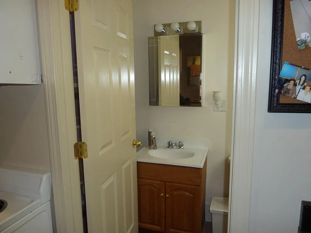 1 bed, 1.0 bath, 600 sqft, $1,850 — Photo 3