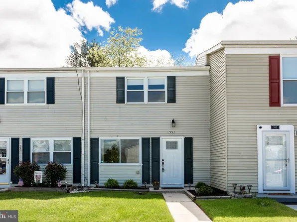 551 Daisy Dr, Taneytown, MD 21787