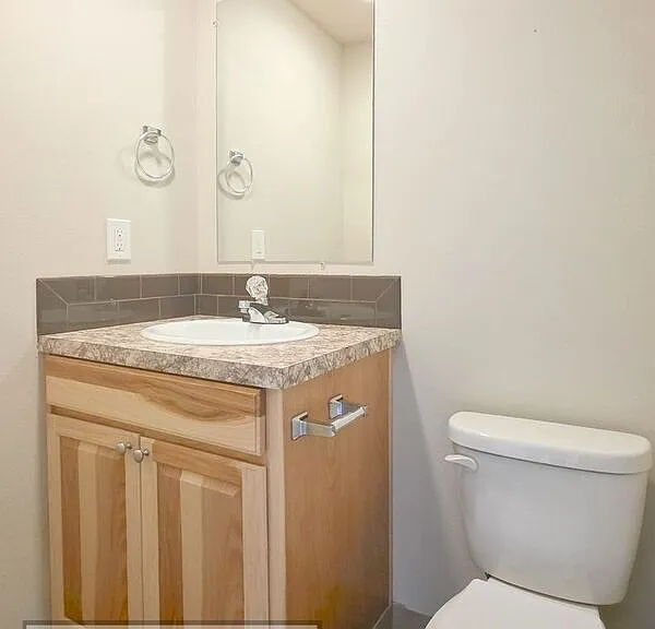 17640 SW Shaw St — Photo 8