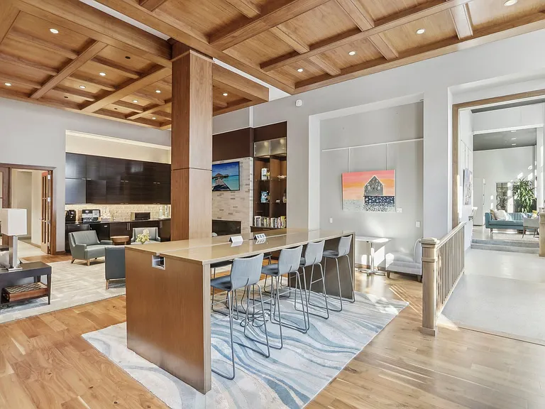 The Residences at Portwalk Place — Photo 6