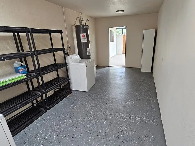 1527 E Silver St #2 — Photo 15