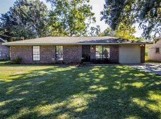 2005 Woodbury Dr, Cantonment, FL 32533