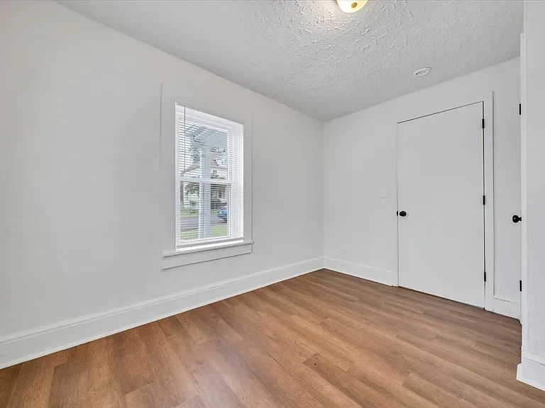 1515 Hanover Ave NW — Photo 12
