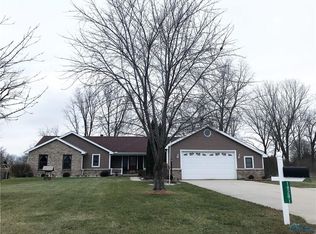 18281 W Sugar View Dr, Elmore, OH 43416