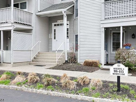 3rd image of 101 Quartz Ln #101