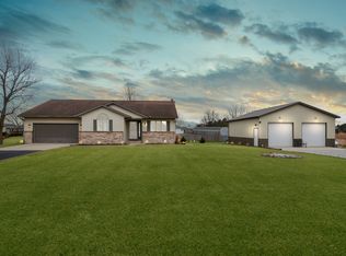 10473 Arrowhead Trl, Saybrook, IL 61770