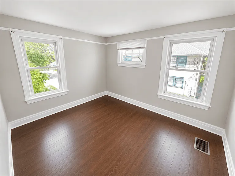 534 Geyer St — Photo 8
