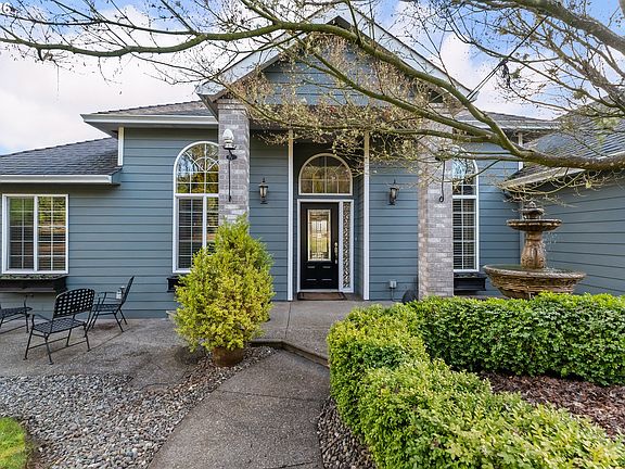 4th image of 235 Melrose Terrace Ln