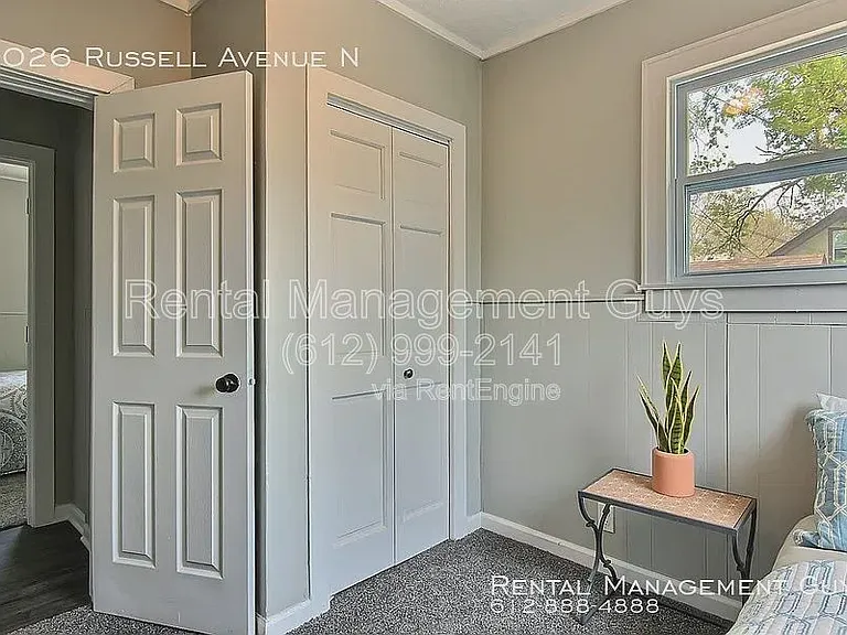 3026 Russell Ave N — Photo 8