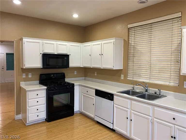 306 Winery Ridge St — Photo 7