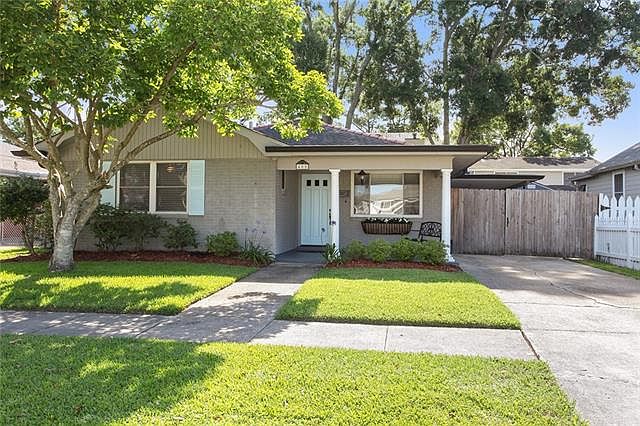 1st image of 405 Metairie Lawn Dr