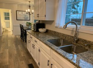 1825 Settlers Lndg, Virginia Beach, VA 23453