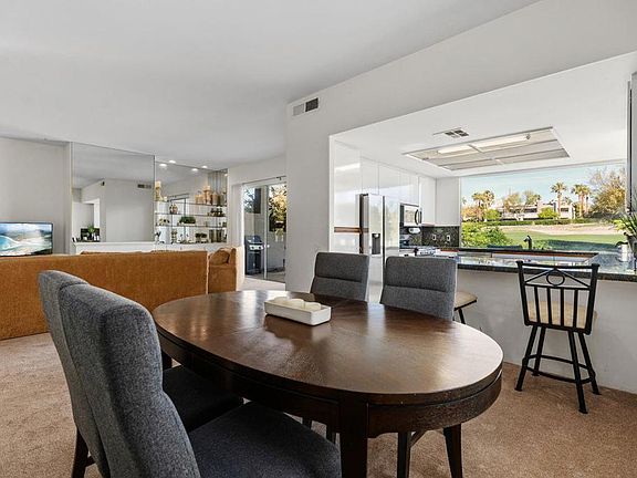 5th image of 6 Pebble Beach Dr
