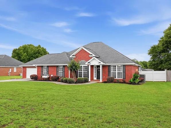 108 Oakwood Ct, Leesburg, GA 31763