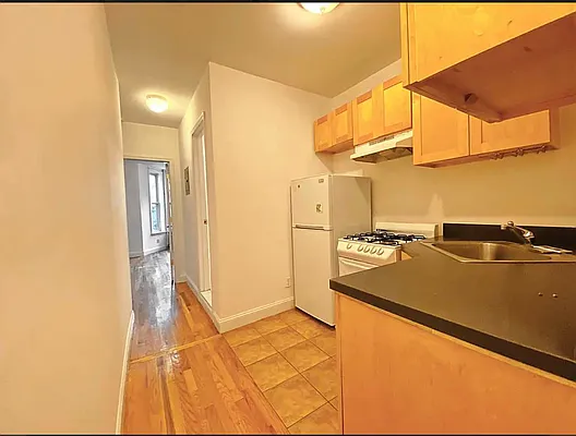 Rented by Corcoran | media 31