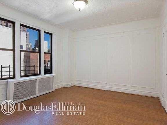 4th image of 2280 Broadway #6C