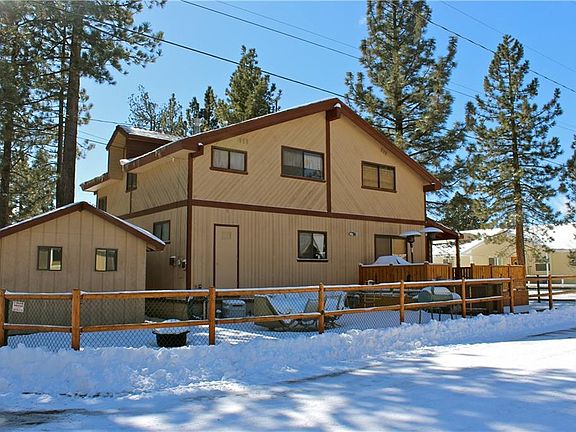 2nd image of 1048 Circle Ln
