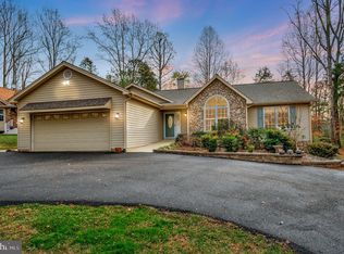 323 Stratford Cir, Locust Grove, VA 22508