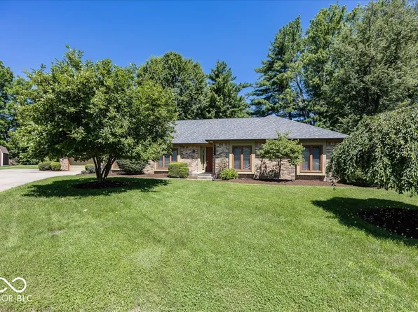 1214 Ironwood Dr W, Carmel, IN 46033
