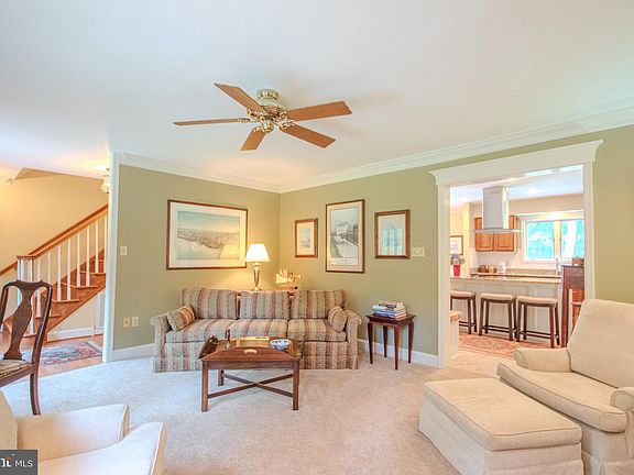 5th image of 3971 Kingsbury Dr
