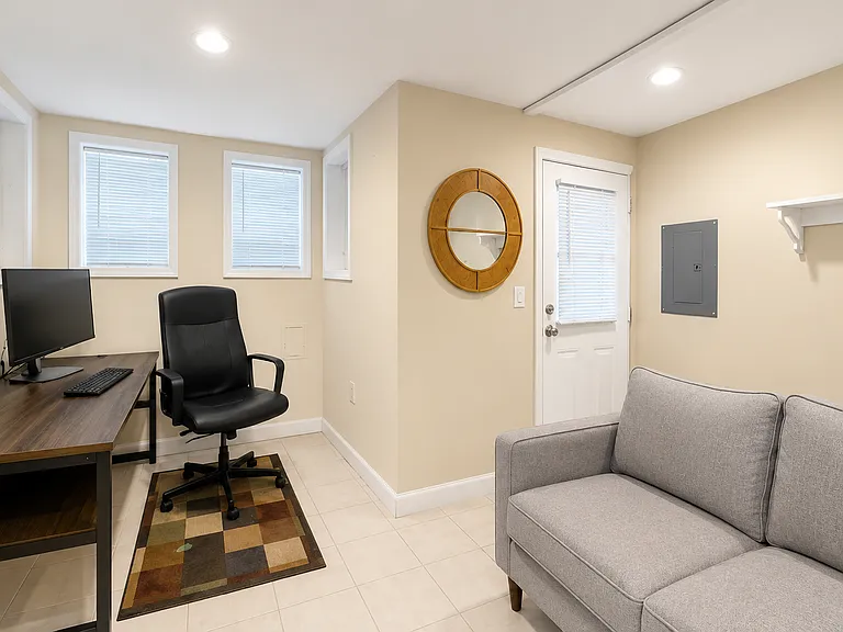 1447 W St NW — Photo 4