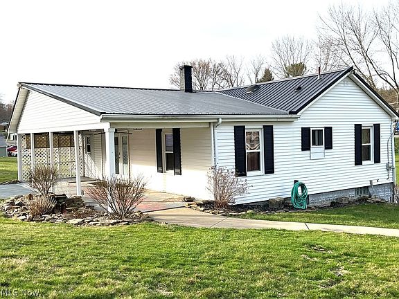 3rd image of 16491 Coolidge St