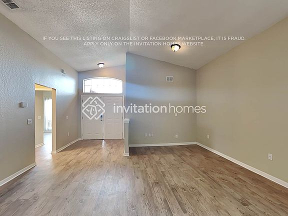 4th image of 7809 Manor Dr