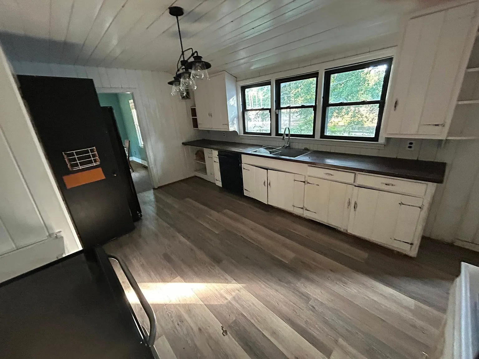3 bed, 1561 sqft, $2,800 — Photo 4