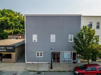 1476 Pleasant St, Fall River, MA, 02723