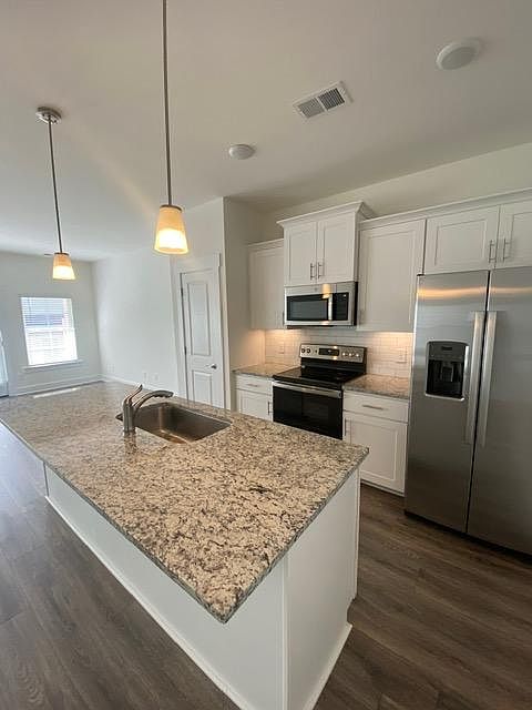 1st image of 7061 Gracious Dr