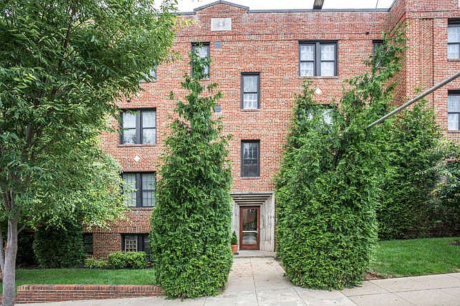 1st image of 400 Evarts St NE APT 203