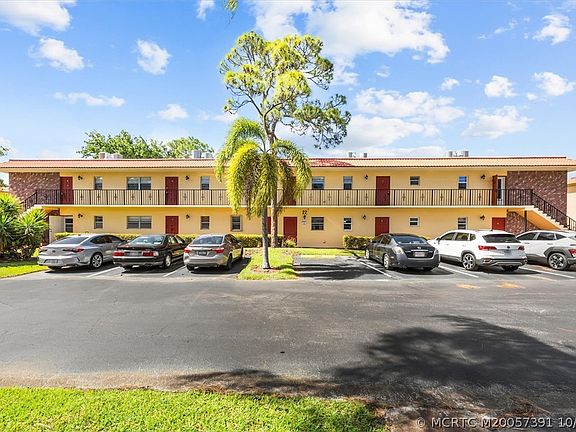 2nd image of 1943 SW Palm City Rd APT D